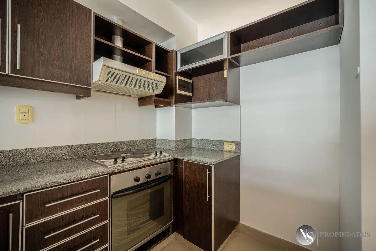 Alquiler comercial Premium con Balcón Aterrazado y Vista Abierta en Las Cañitas 4