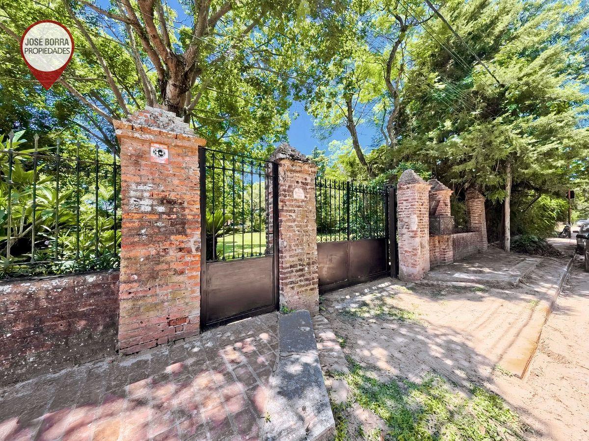 ALQUILER DE TEMPORADA- GRAN CASA QUINTA DE CATEGORIA EN SAN JOSÉ DEL RINCÓN. PRECIO: CONSULTAR.