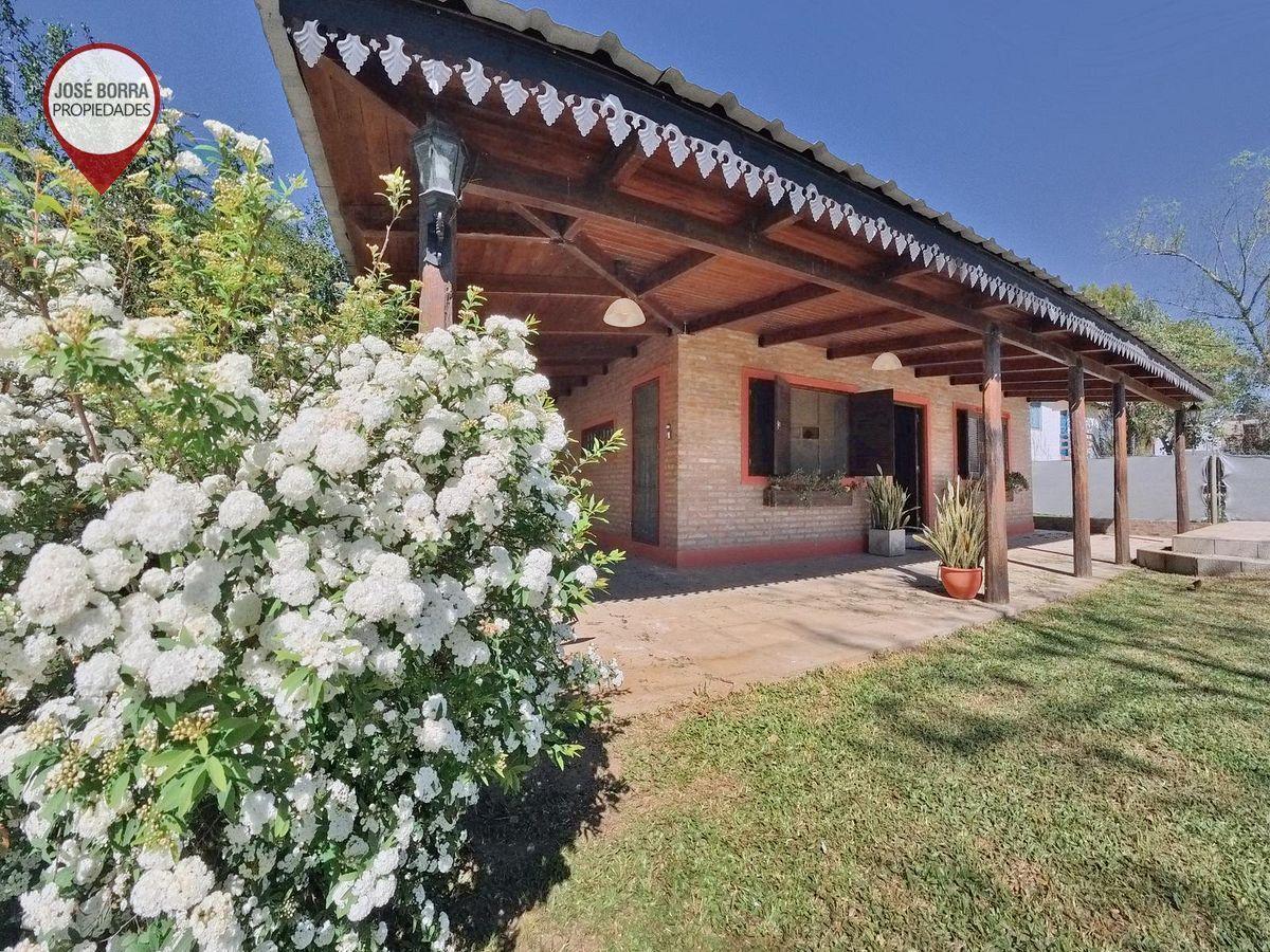 Foto de CASA 3 AMB. CON PILETA, a 50 mts del Río/ COMPLETAMENTE EQUIPADA, imagen 1