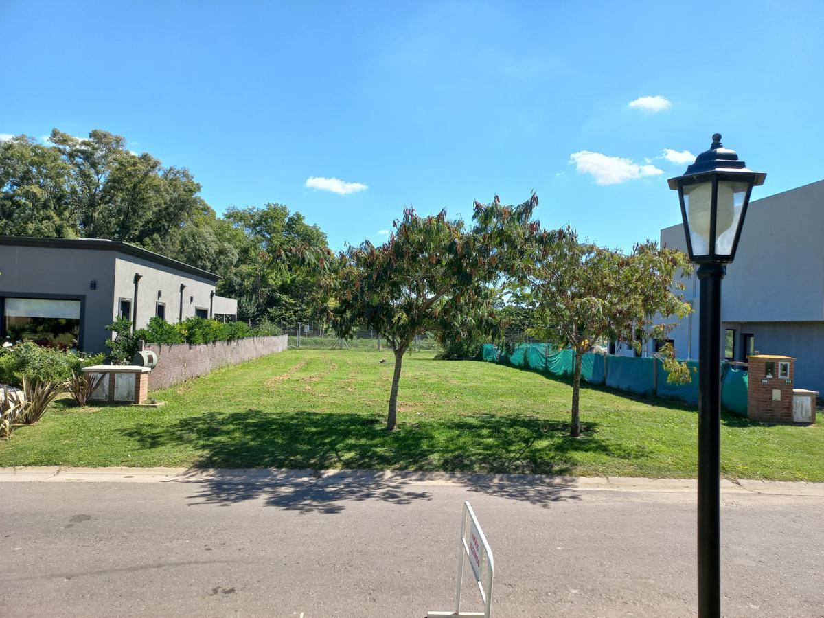 Terreno en venta en Barrio Santa Guadalupe - Pilar Del Este