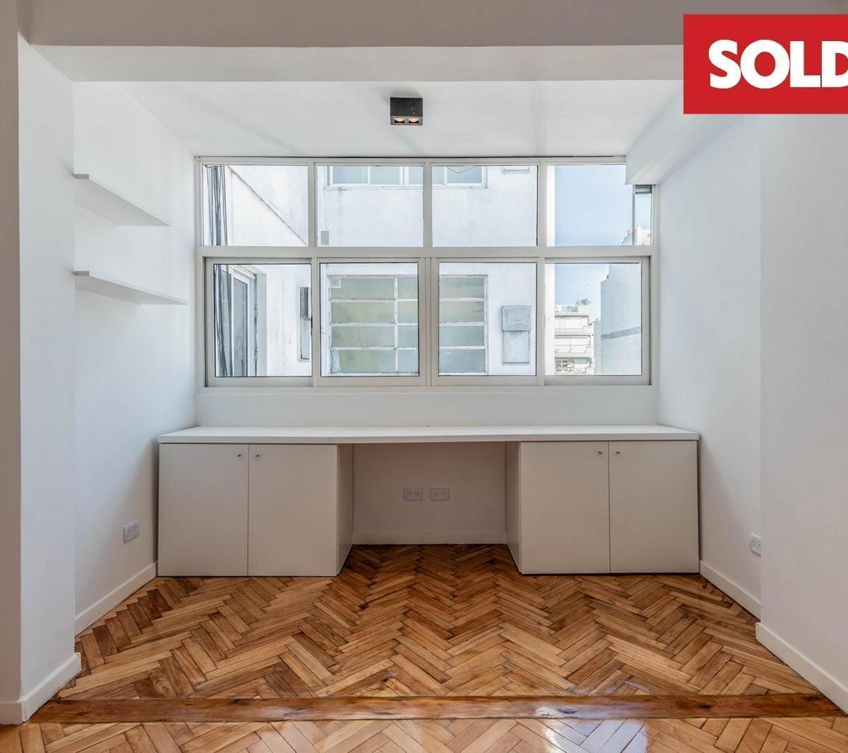 Foto de Departamento en venta, apto crédito, 3 ambientes con 2 baños. Espacio, imagen 4