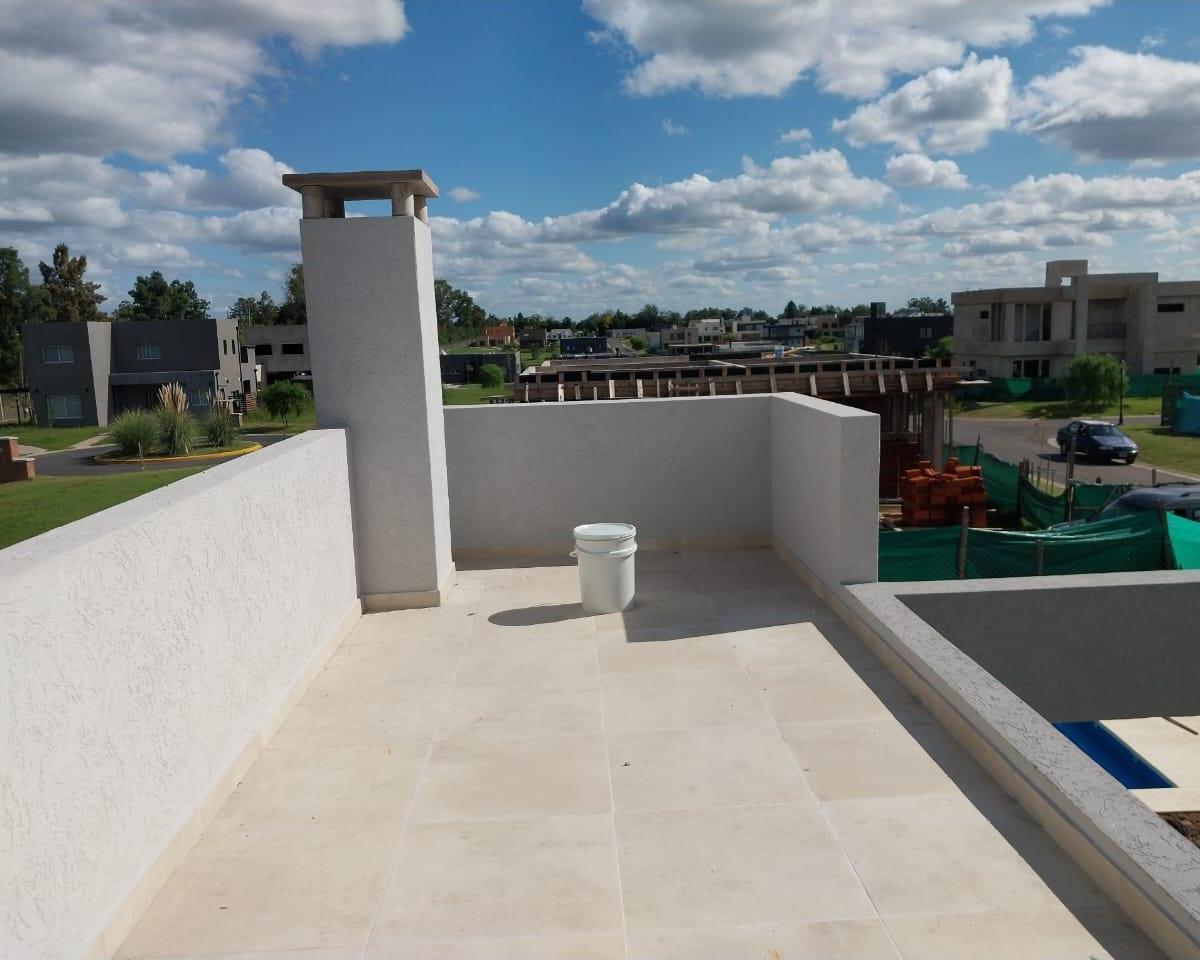 Casa en venta en Santa Elisa con Jardín y Pileta