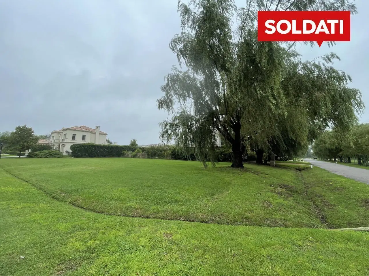 Terreno central en venta en La Lomada De Pilar 3