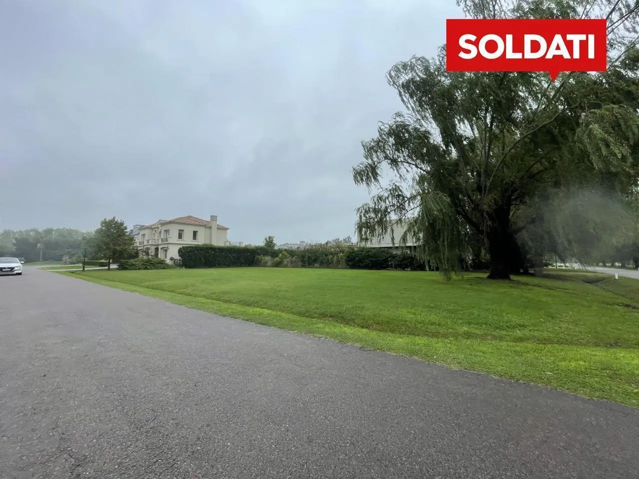 Terreno central en venta en La Lomada De Pilar 1