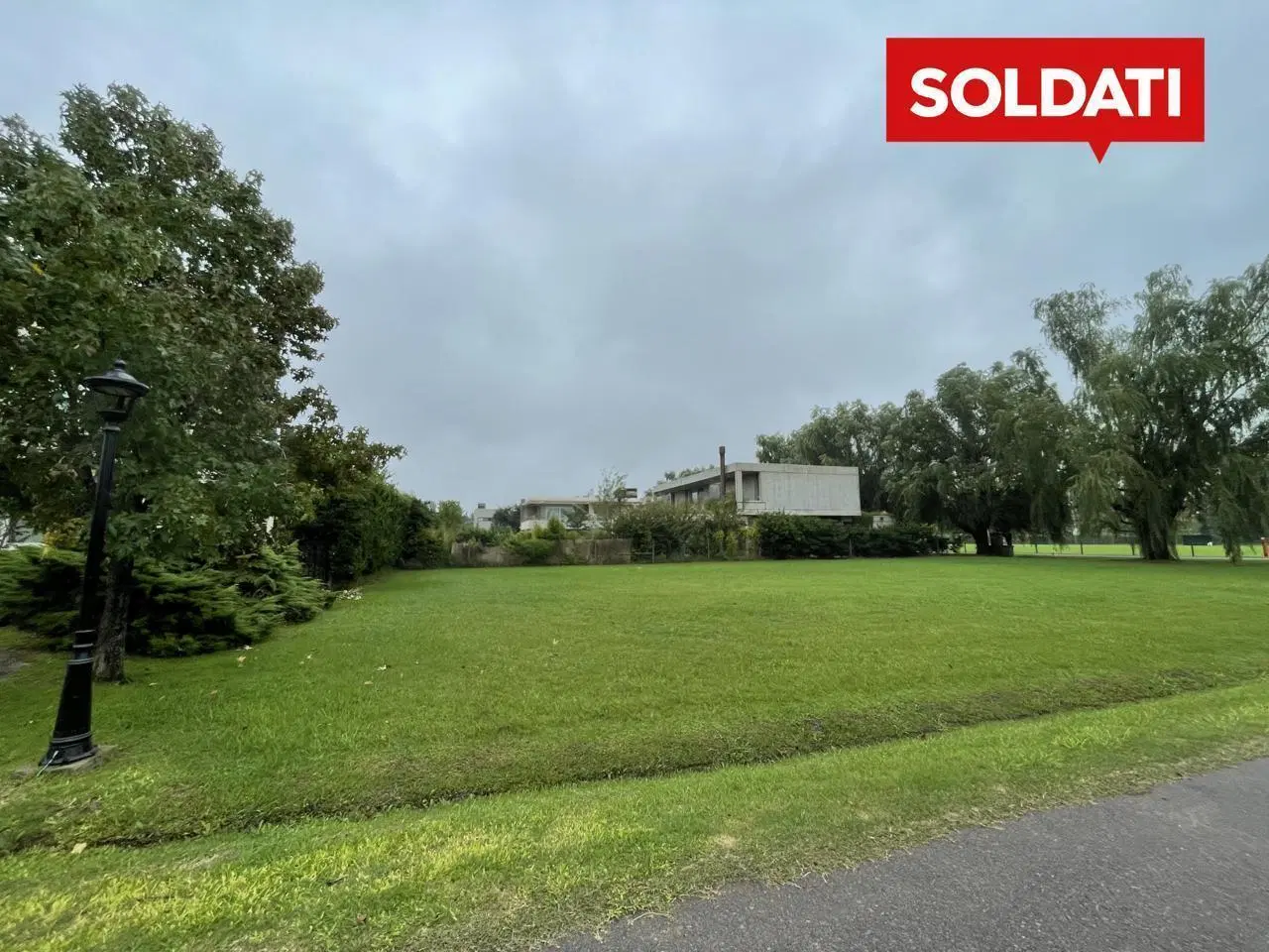 Terreno central en venta en La Lomada De Pilar 5