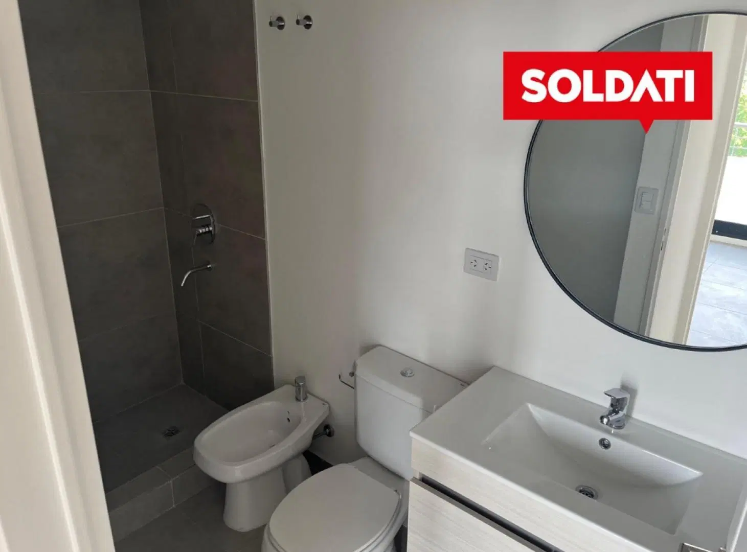 Departamento en venta y alquiler en Zug Verdi - OPORTUNIDAD 3