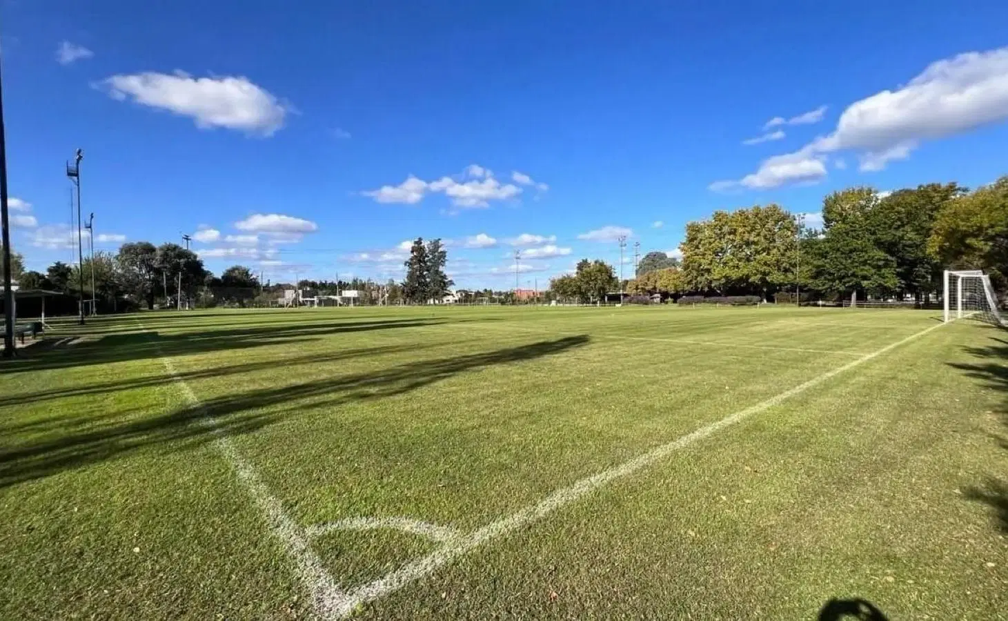 LOTE 1320 m2  - LOS PILARES 4