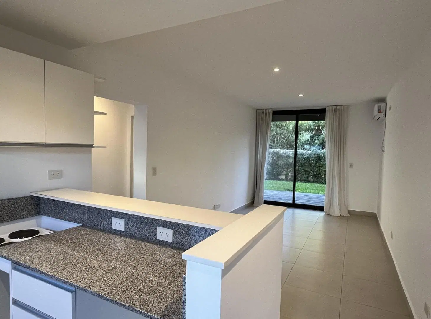 Departamento en venta en Green Land Pilar - 3 ambientes - Planta Baja con jardín 1