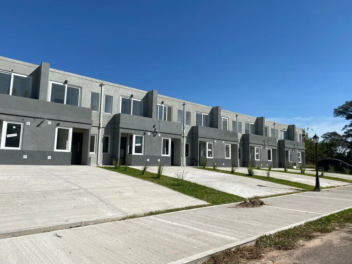 Duplex 3 ambientes en venta en Manzanares Chico. Jardin y amenities. Bajas expensas. 5