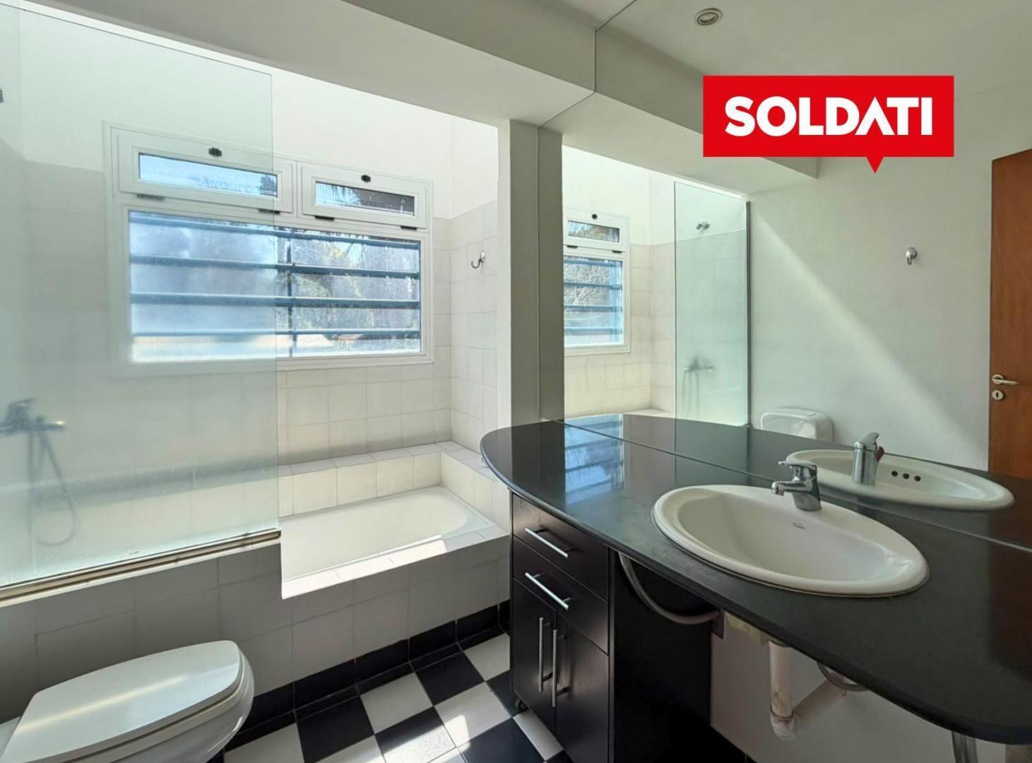 Foto de Casa en venta, lote de 1100 metros, Del viso, Pilar, imagen 3