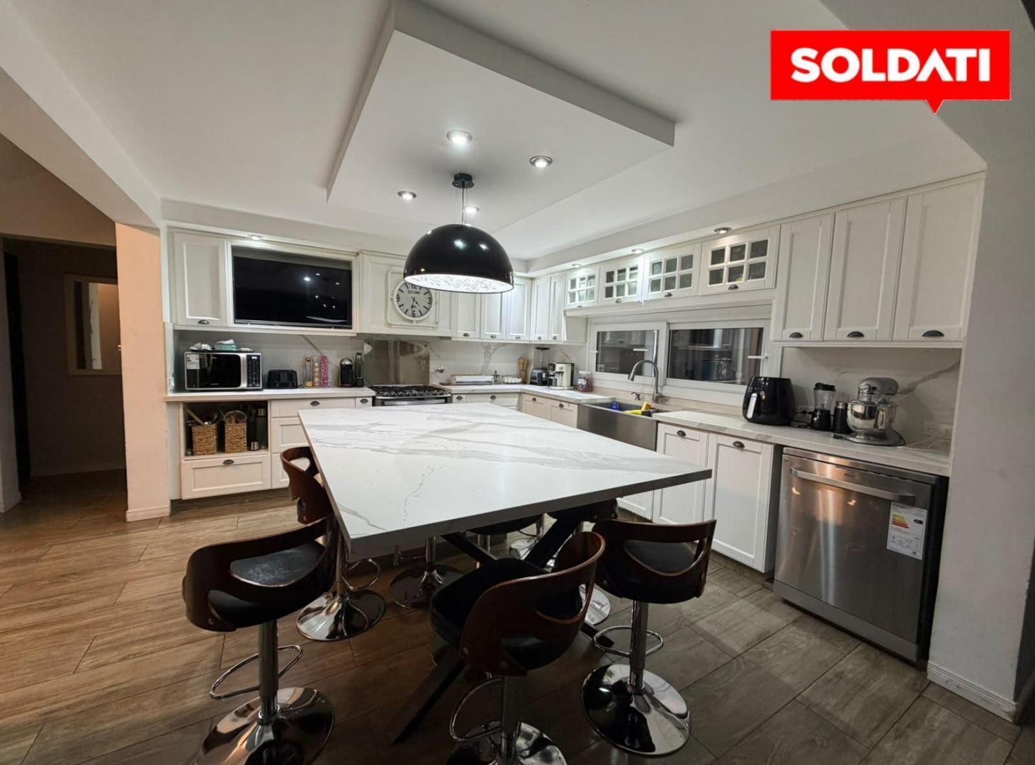 Foto de Casa en Venta barrio Los Sauces, imagen 1