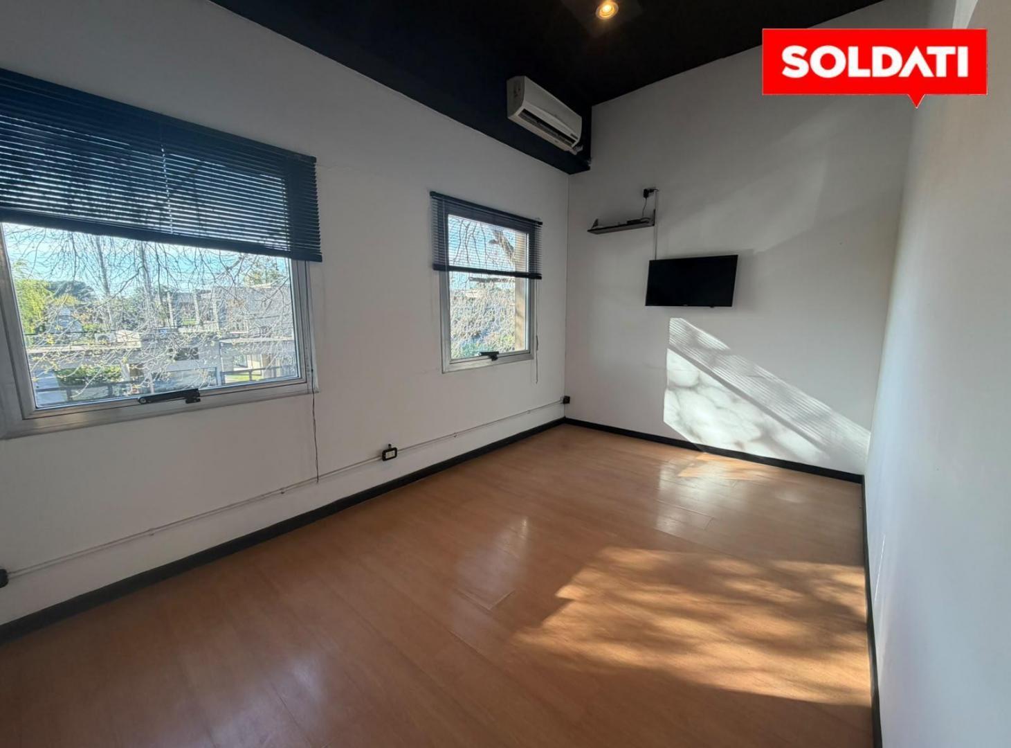 Foto de Oficina en alquiler, Pilar, Galeria Las Piedras, imagen 3