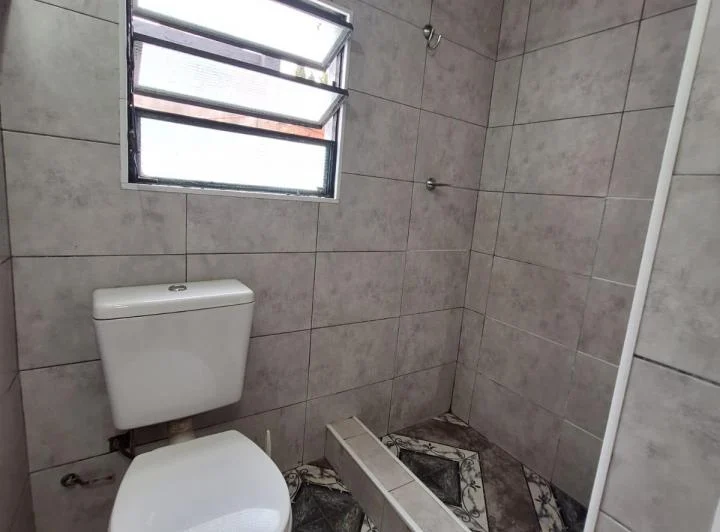 CASA 2 AMBIENTES CON DOBLE PATIO - VILLAGUAY 1100- ALDO BONZI 5