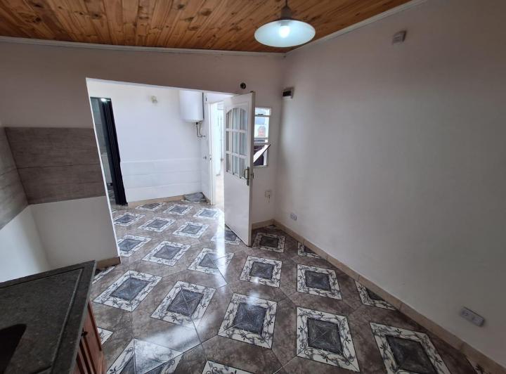 CASA 2 AMBIENTES CON DOBLE PATIO - VILLAGUAY 1100- ALDO BONZI 4