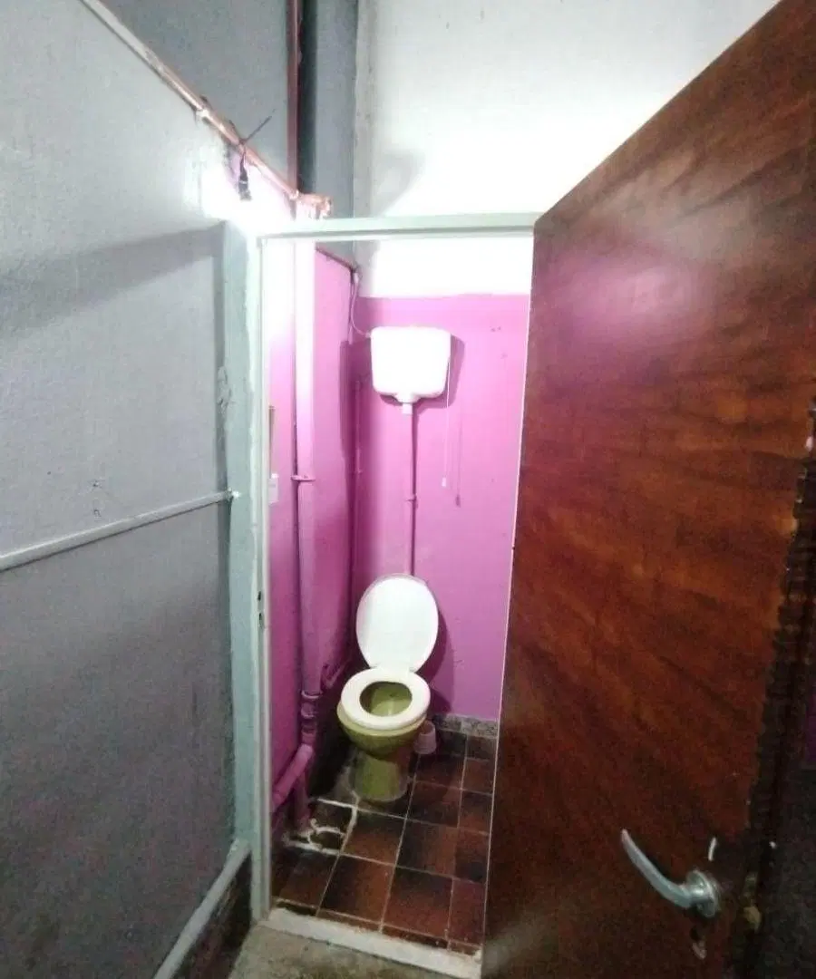 ALQUILA - Local Comercial - 25m2 aprox- a mts Avda Crovara 3500 - TABLADA 1