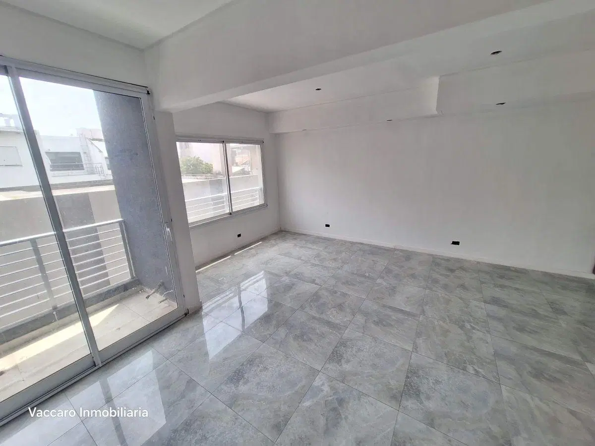 VENTA - DEPTO MONOAMBIENTE A ESTRENAR opcional c/PATIO o BALCÓN- RAMOS MEJIA, CARLOS CALVO 260 5