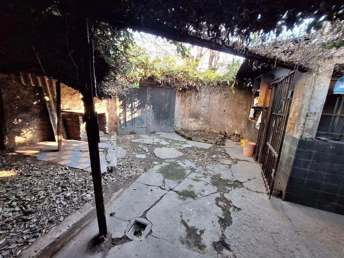 VENTA - LOTE TERRENO IDEAL DEPÓSITO O AMPLIACIÓN GALPÓN - O'Gorman 1019 Esquina Charcas 2