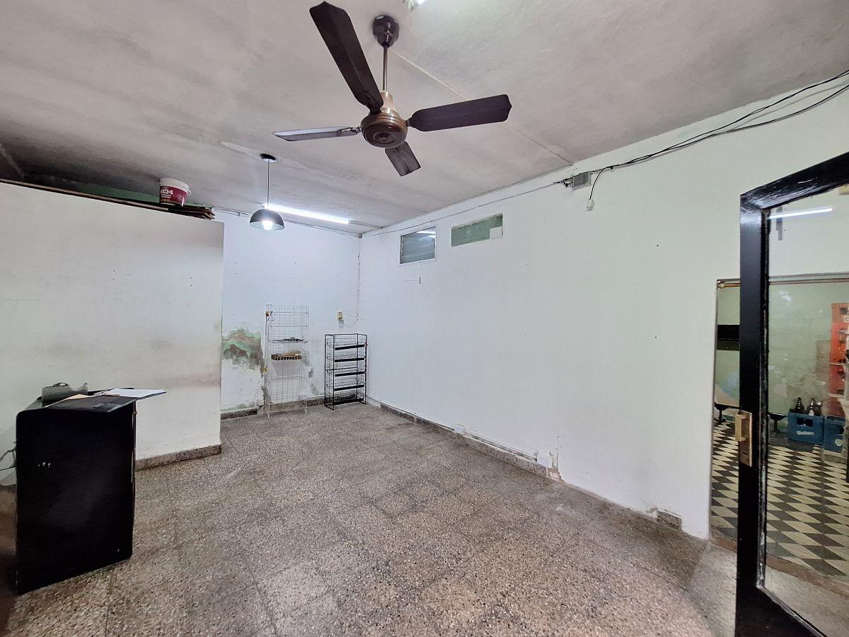 Foto de ALQUILER - Local 30m2 C/Depósito y Vidriera - POLONIA 1200, VILLA, imagen 5