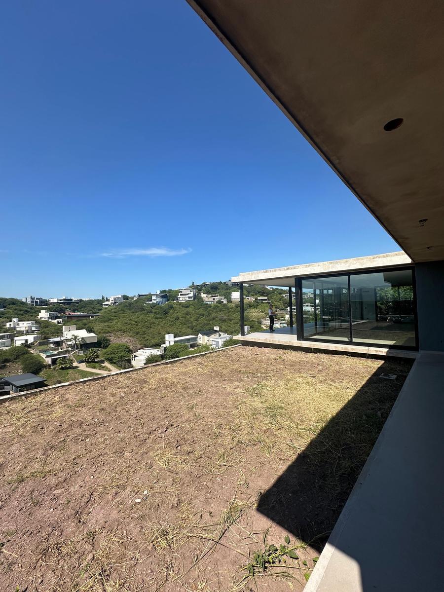 Casa en La Cuesta - Villa Residencial 4