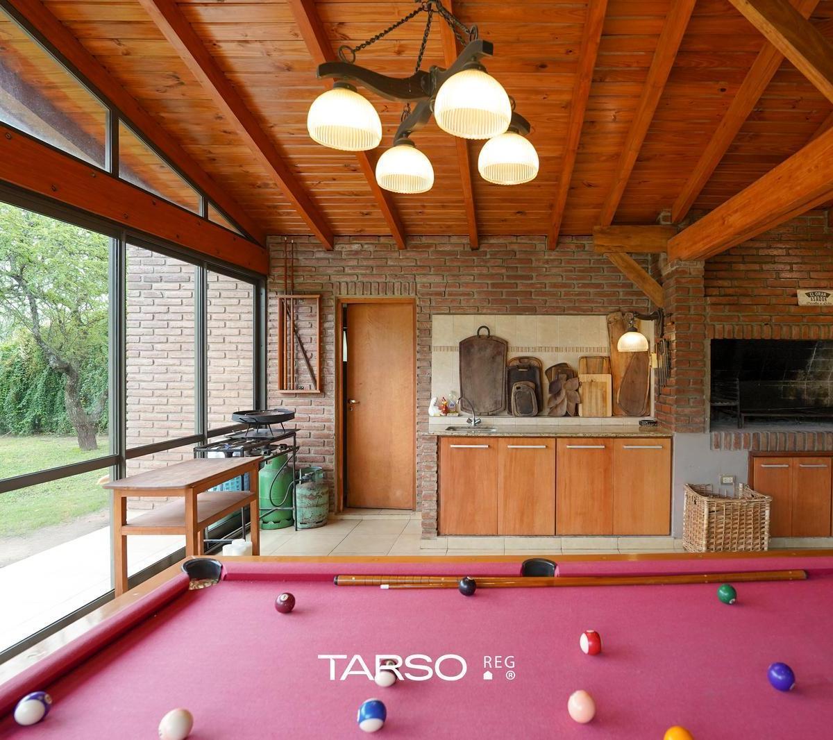 Casa en Country Cuatro Hojas 2