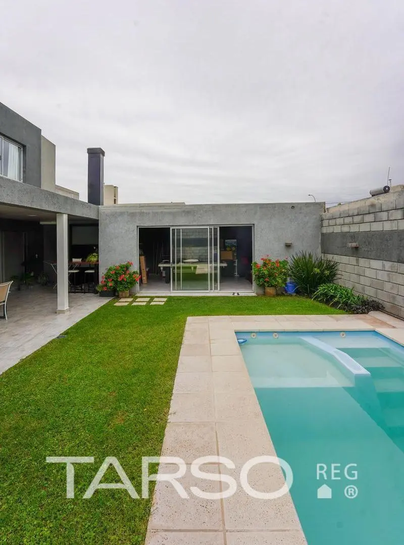 Casa en Venta en Barrio Cerrado Comarca de Allende. 3