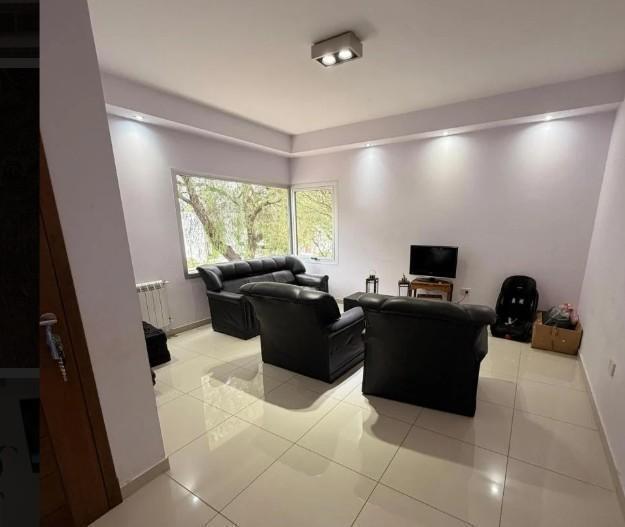 Foto de CASA EN VENTA TRES DORMITORIOS - TERRENO PLANO - LA CUESTA, imagen 5