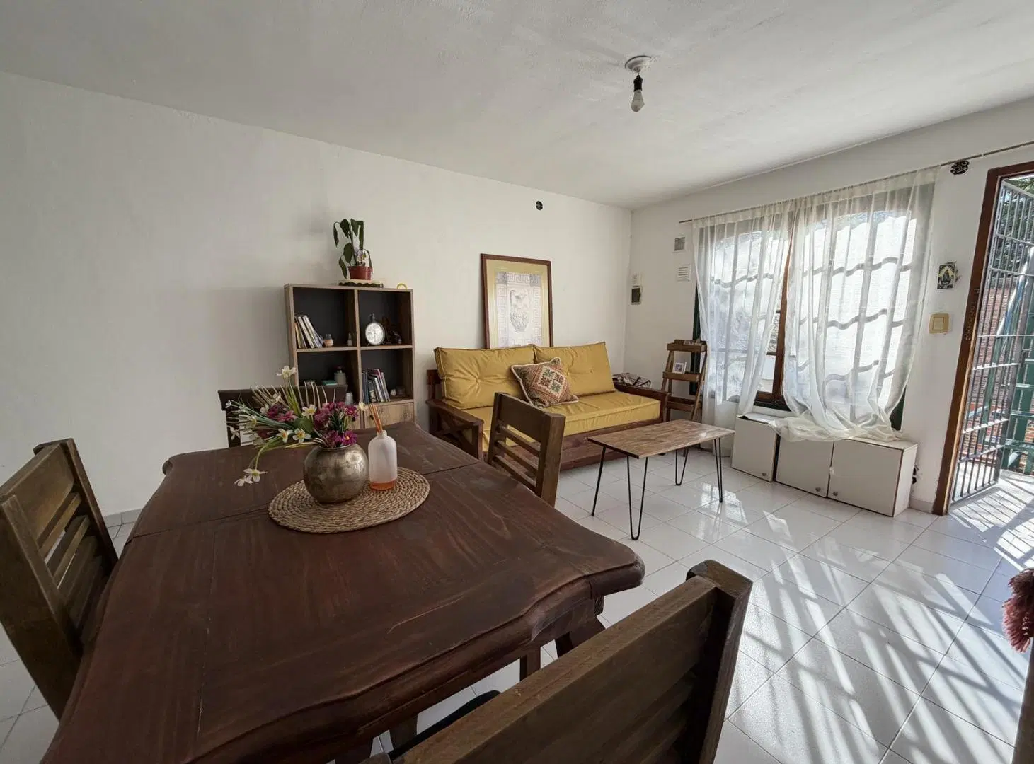 Departamento en Alberdi 4