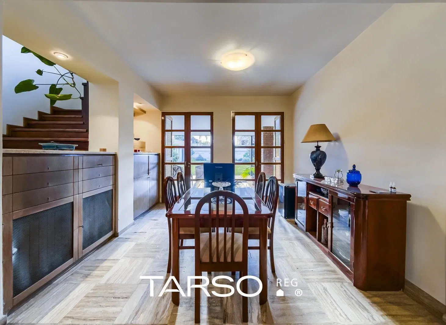 CASA EN VENTA DE 5 DORMITORIOS EN CERRO DE LAS ROSAS 4