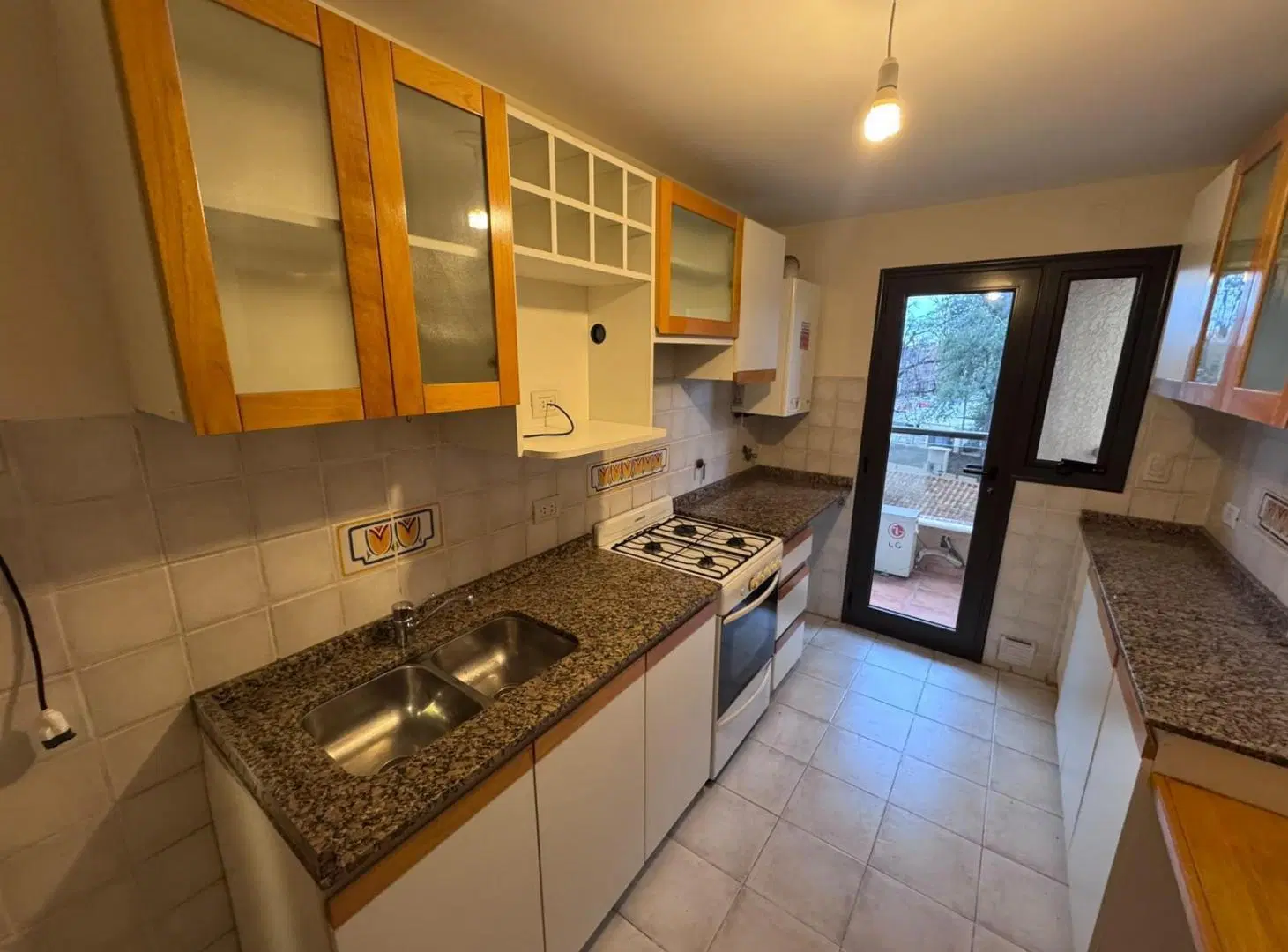 Departamento en Alquiler de 2 dormitorios en Casonas del Norte 4