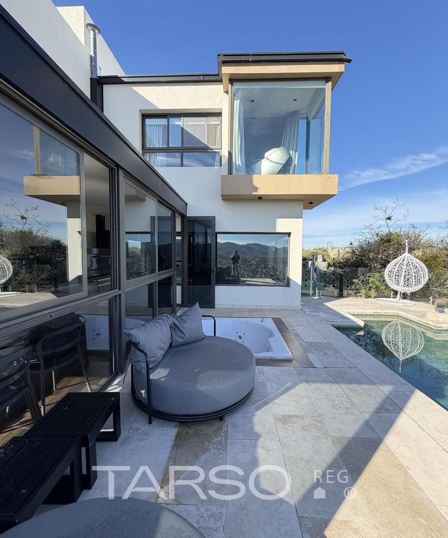 Foto de CASA EN VENTA LA CUESTA 4 DORMITORIOS - VISTAS PANORAMICAS, imagen 2