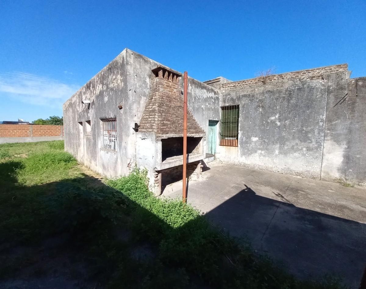 Gran Lote en Echeverria 424 4