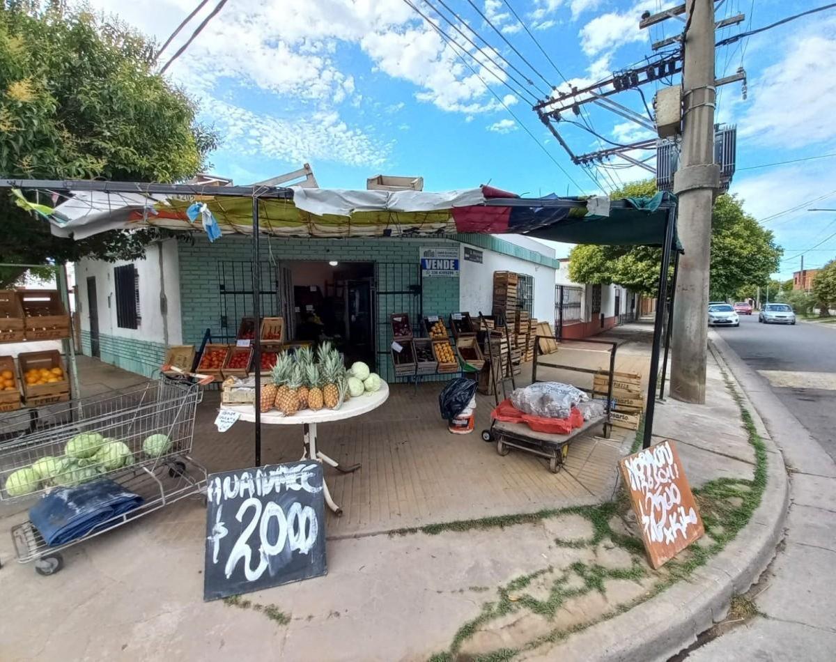 Oportunidad! Inmueble con 4 Uf en Chacabuco y Garcia Reynoso 3