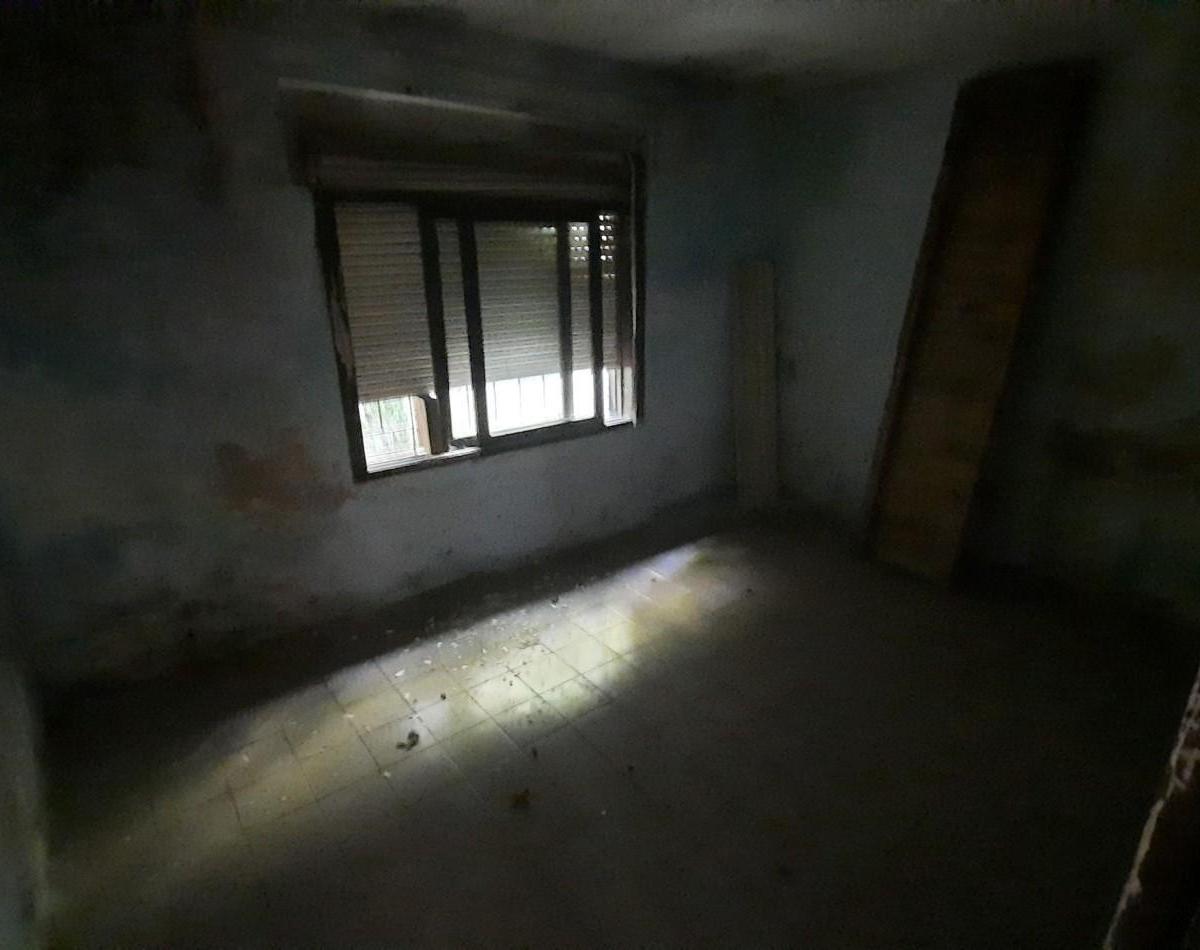 Casa de 3 Dorm. a Reciclar en San Lorenzo 1016 5
