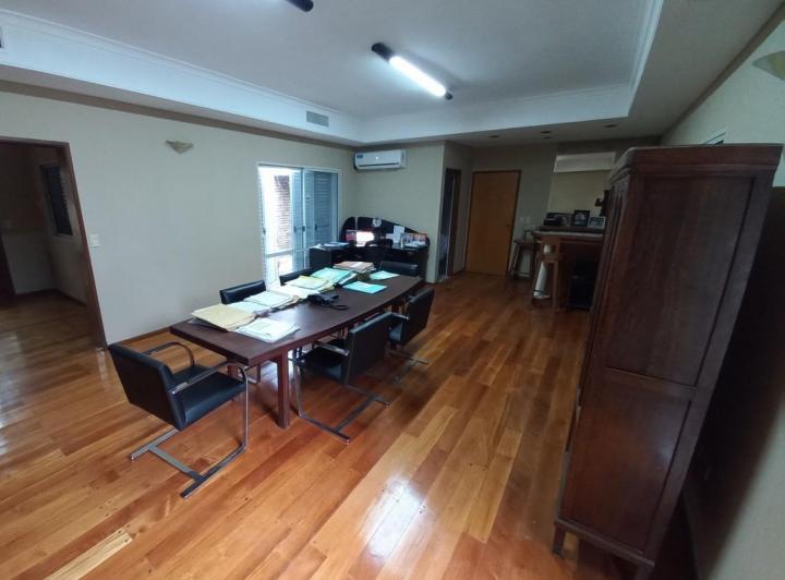 Propiedad ideal Estudio, Consultorio o Desarrollo 1