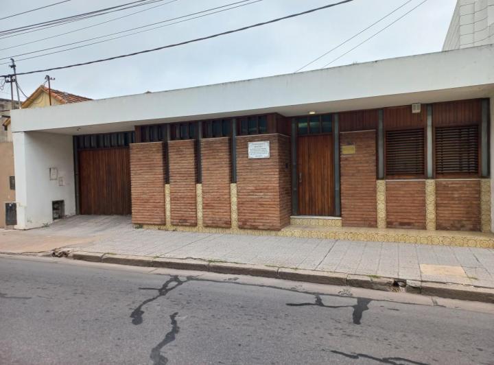 Propiedad ideal Estudio, Consultorio o Desarrollo 4
