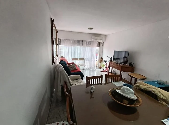 Departamento de 3 dormitorios con Cochera  y dependencias en Savio 41 5