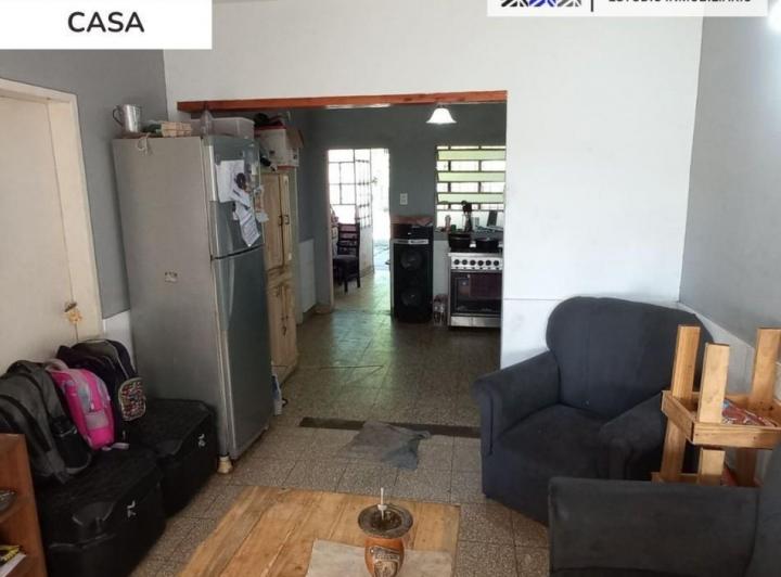 Casa de dos dormitorios en Presidente Illia 1178 1
