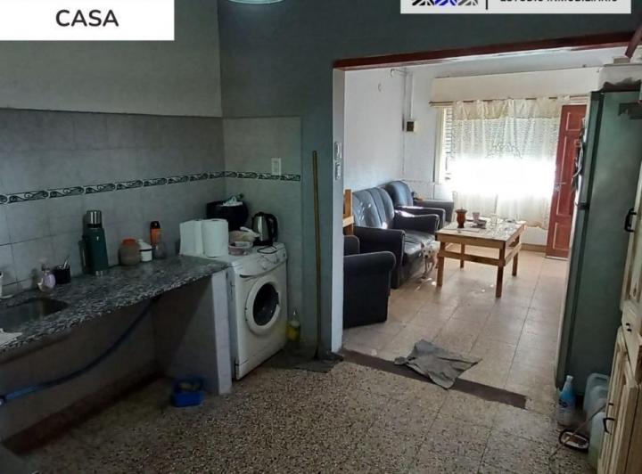 Casa de dos dormitorios en Presidente Illia 1178 5