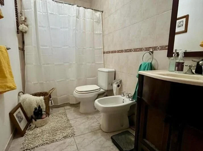 Departamento de 2 dormitorios en alquiler en Italia 400 4