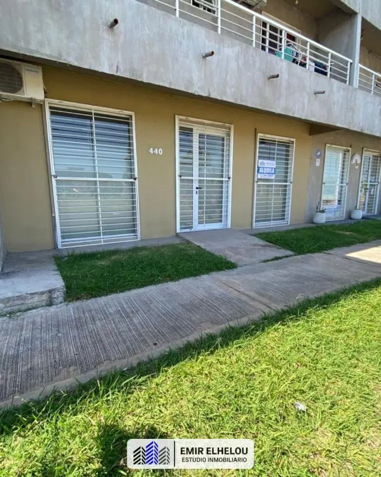 Local en alquiler en Barrio Ayres del Sur 3