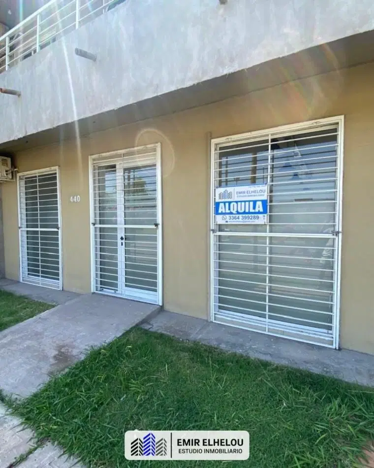 Local en alquiler en Barrio Ayres del Sur 4