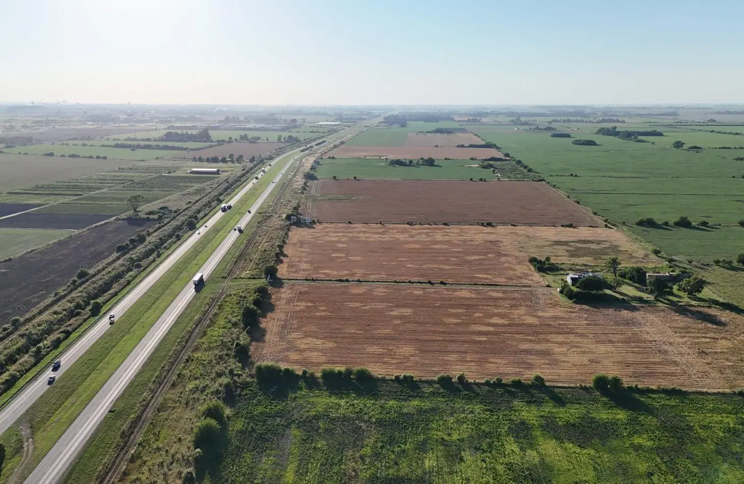 Campo de 12,5 hectareas en San Nicolas (Sobre Autopista Bs As Rosario) 1