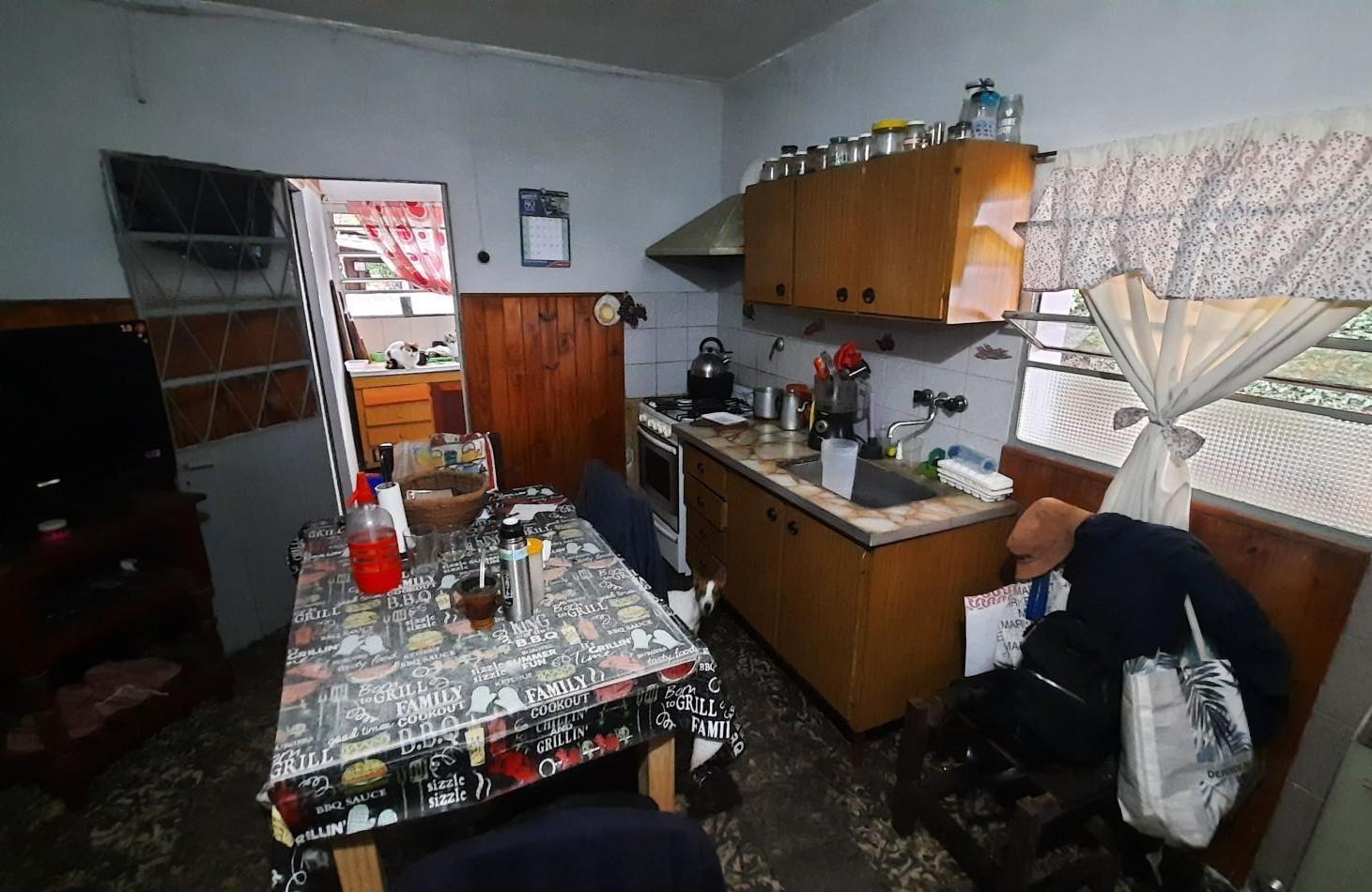 Foto de Casa de 3 dormitorios en amplio lote en General Rojo, imagen 4