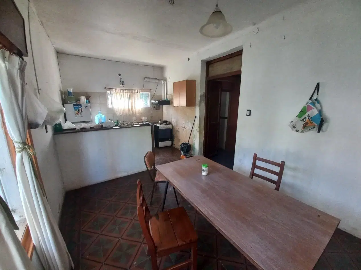 Casa en amplio lote en Theobald, Santa Fe 5