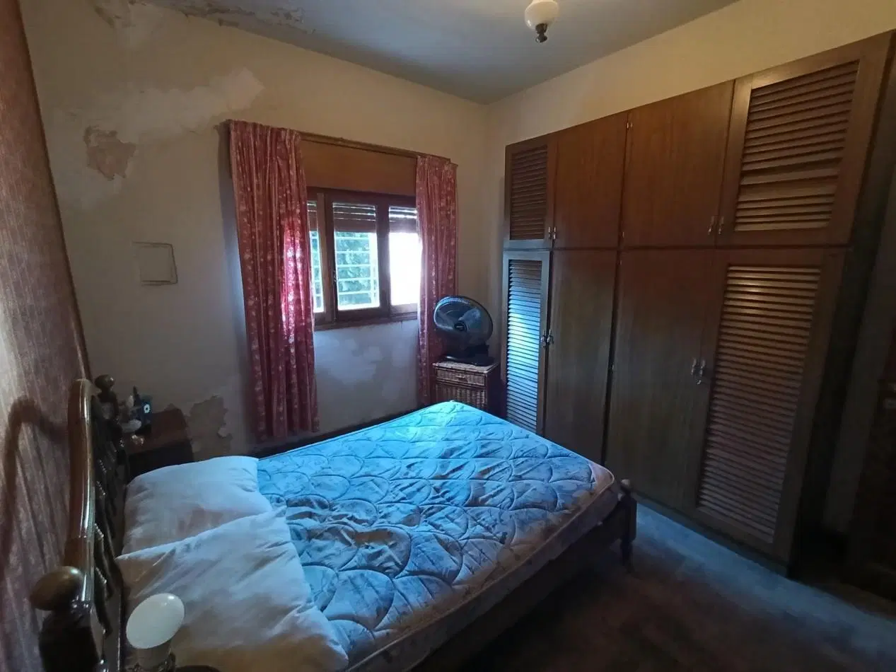 Casa de 3 dormitorios y dependencias en Moreno 216 4