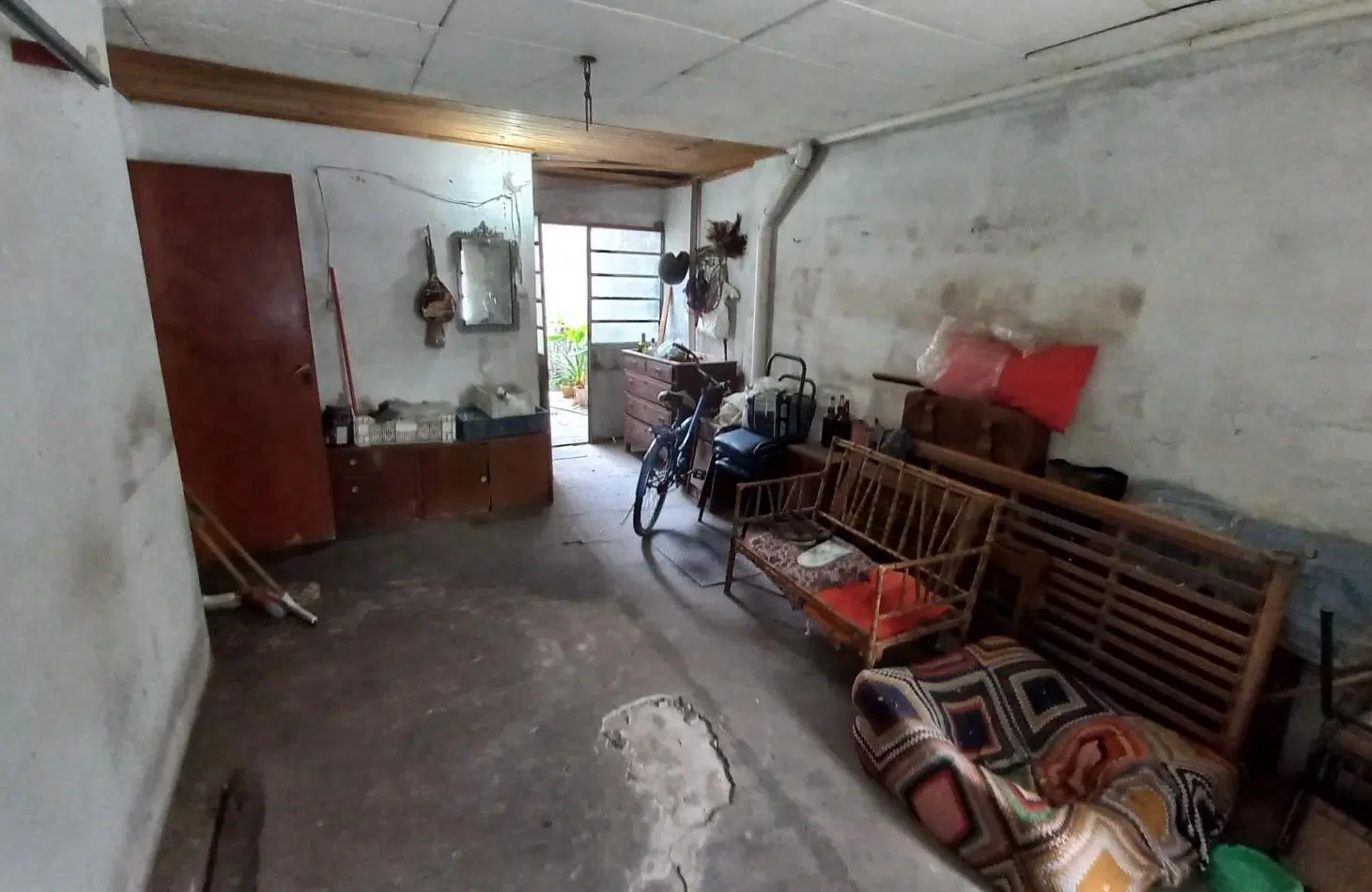 Casa de 3 dormitorios ubicada sobre calle Alvear 4