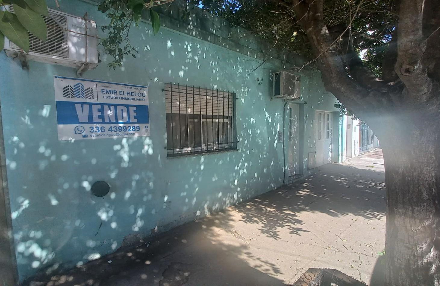 Casa de 3 dormitorios ubicada sobre calle Alvear