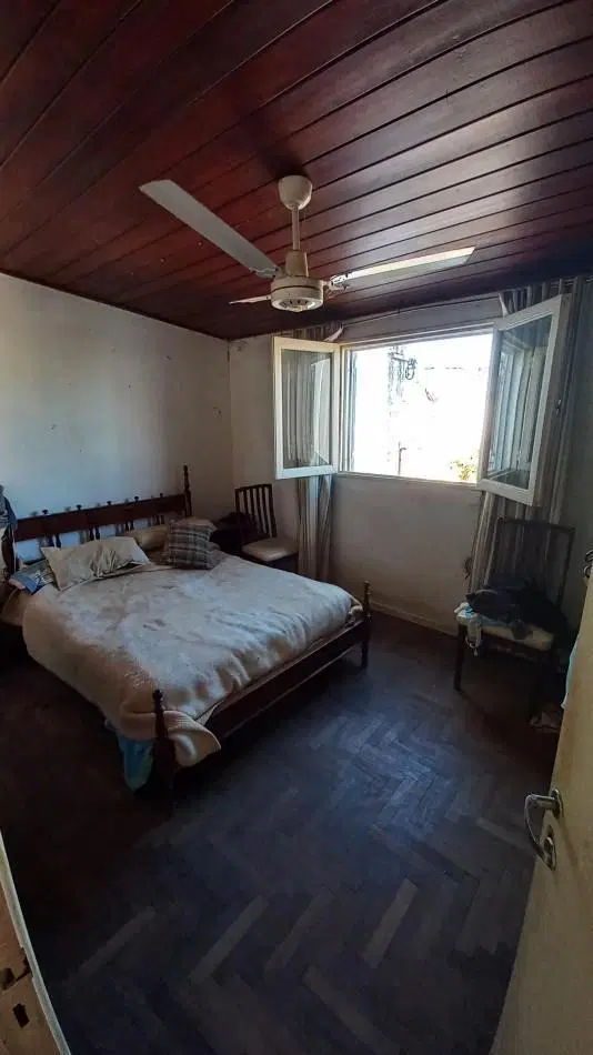 Casa de 3 dormitorios y dependencias en Arenales 215 4