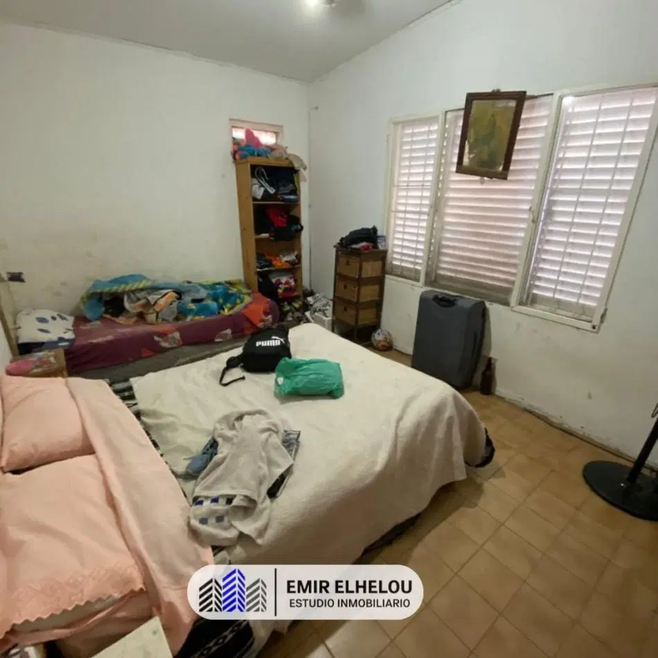 Casa de 3 dormitorios apta credito en Saenz 241 5