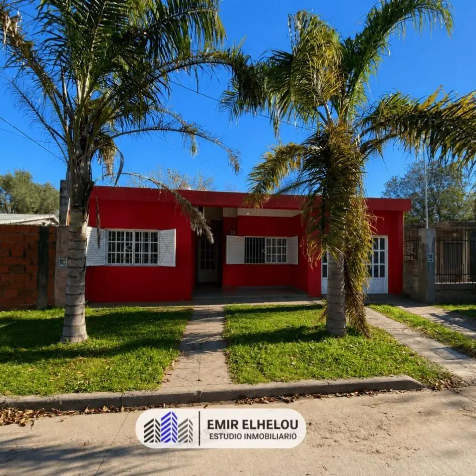 Casa de 3 dormitorios apta credito en Saenz 241 2